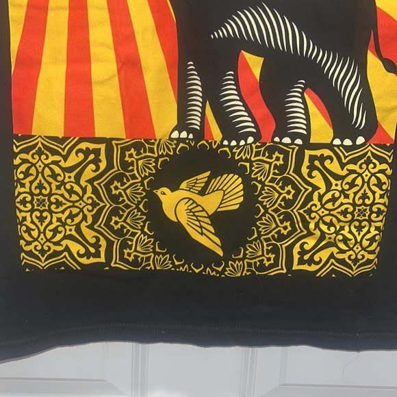Obey PEACE ELEPHANT Size Small Men’s - Picture 5 of 9